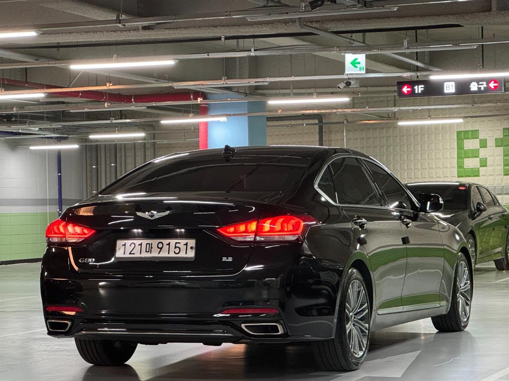 Genesis G80 - Vista 5
