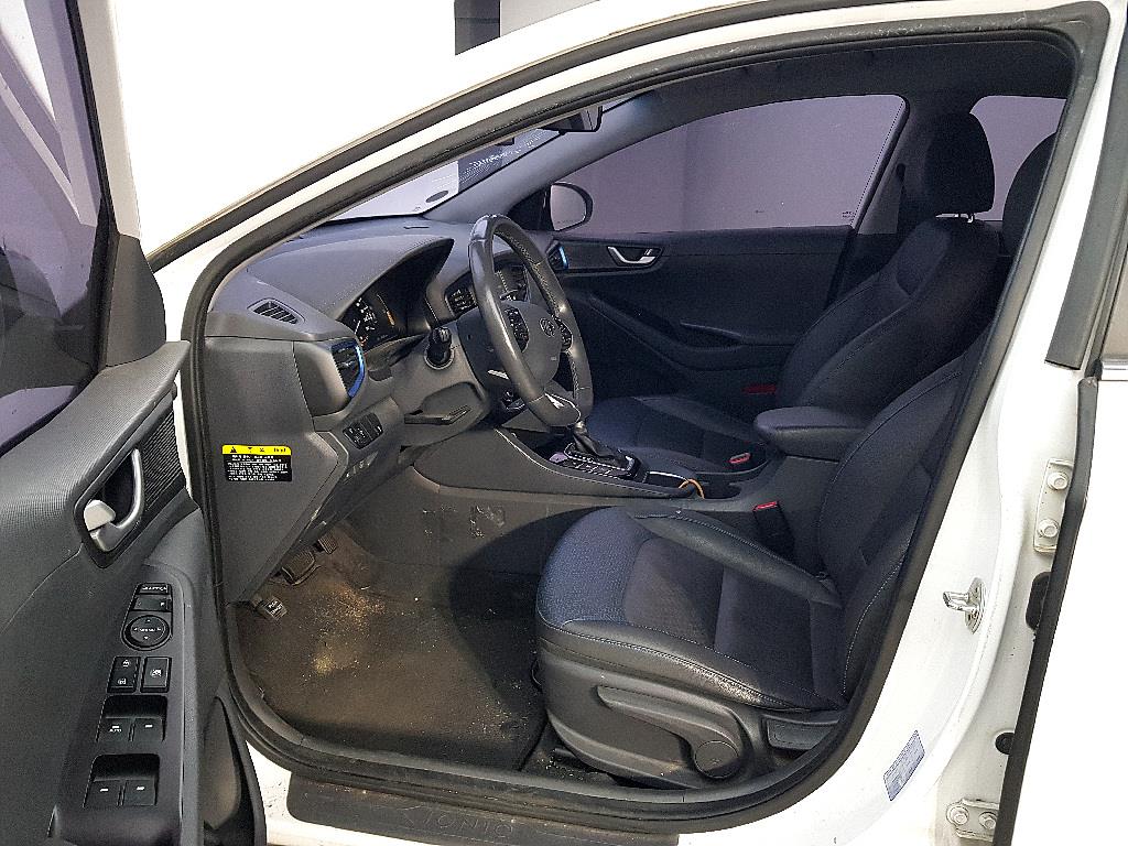 HYUNDAI Ioniq - Vista 7