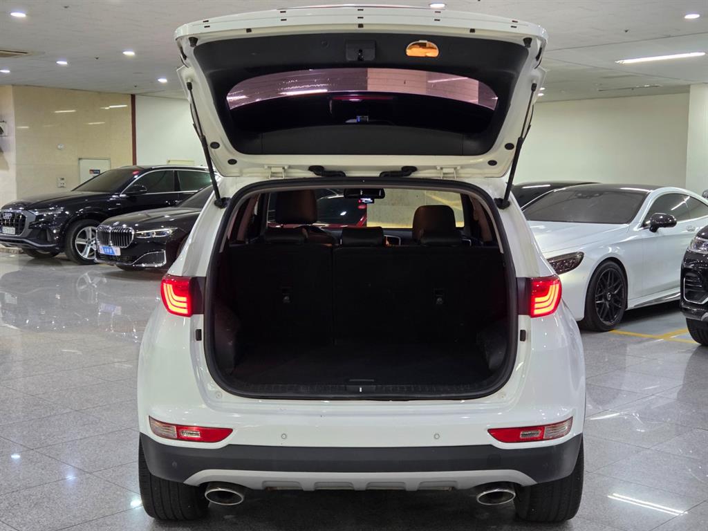 KIA Sportage 2018 Blanco - Importación desde Corea - HF Imports Iquique - Foto 19