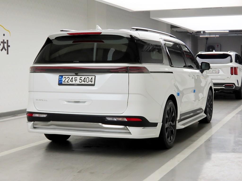 KIA Carnival - Vista 4