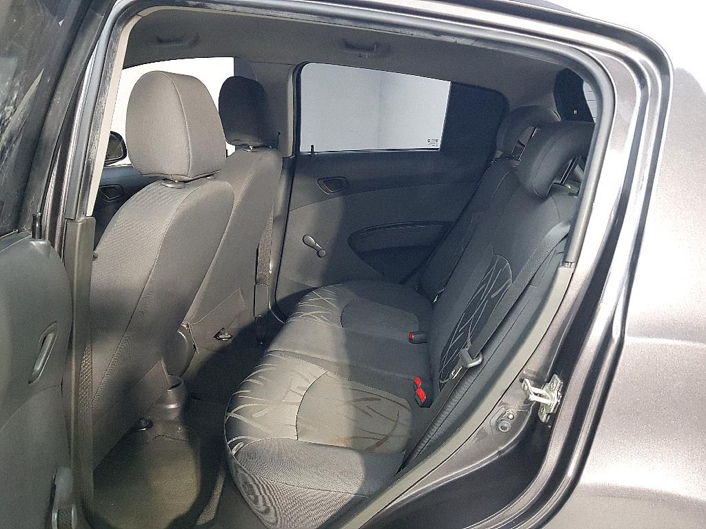 Chevrolet Spark - Vista 8