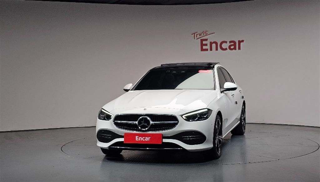Mercedes Benz C Class - Vista 3