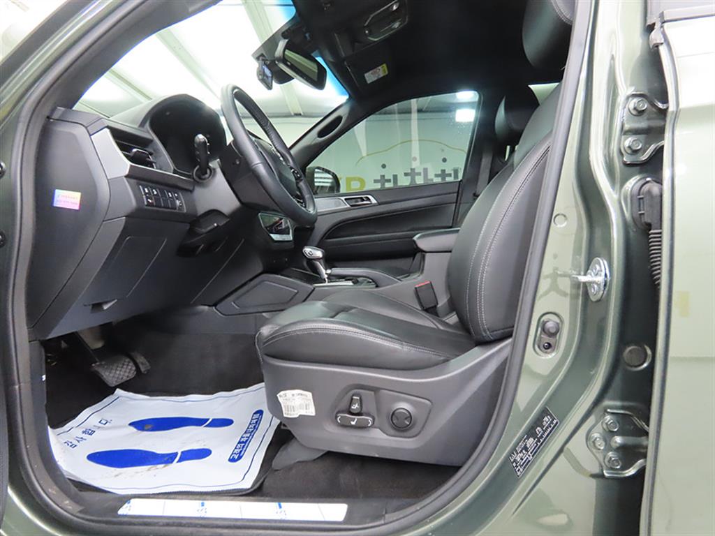 Ssangyong Rexton - Vista 5