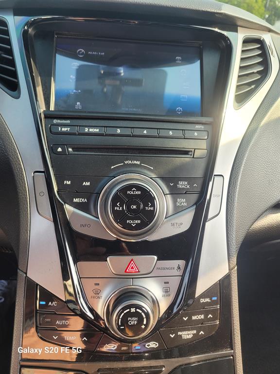 HYUNDAI Grandeur - Vista 6