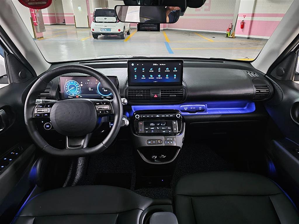HYUNDAI Casper - Vista 7