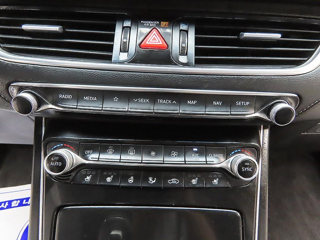HYUNDAI Grandeur 2019 Blanco - Importación desde Corea - HF Imports Iquique - Foto 13