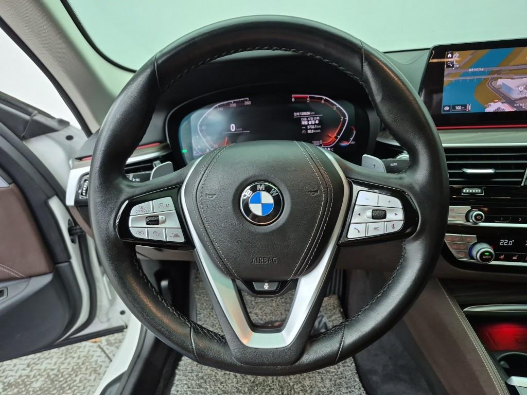 BMW 5 Series - Vista 9