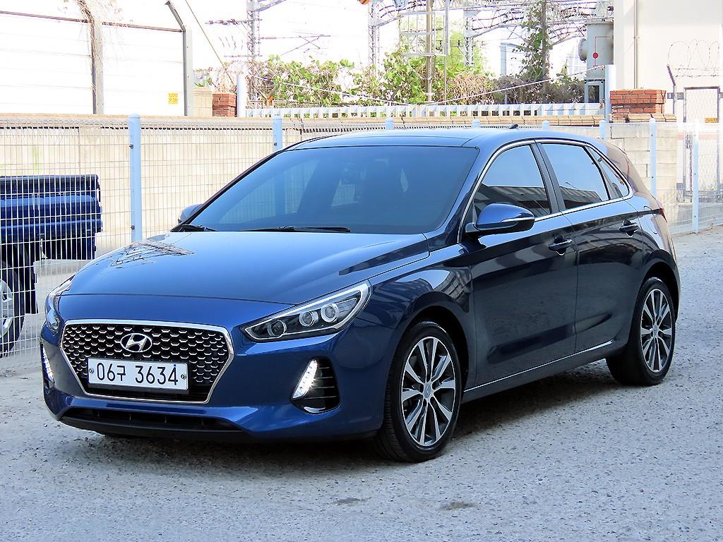 HYUNDAI i30 - Vista 2
