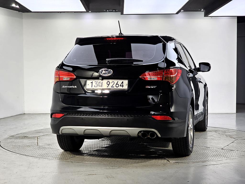 HYUNDAI Santa Fe - Vista 3