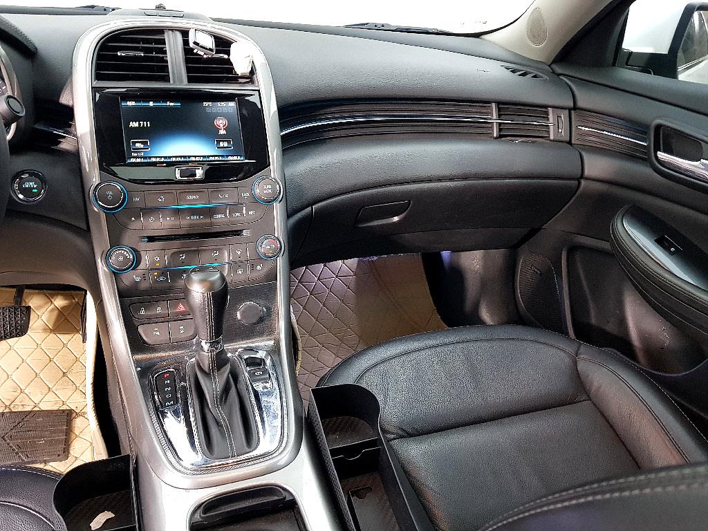 Chevrolet Malibu - Vista 9