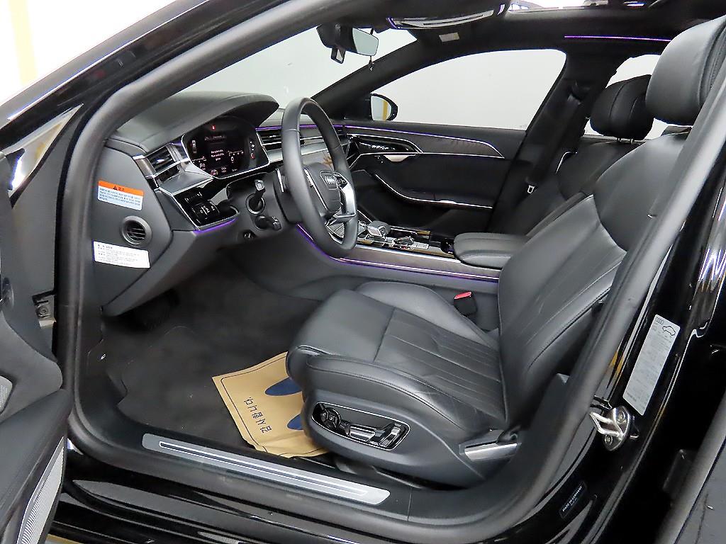 Audi A8 - Vista 5