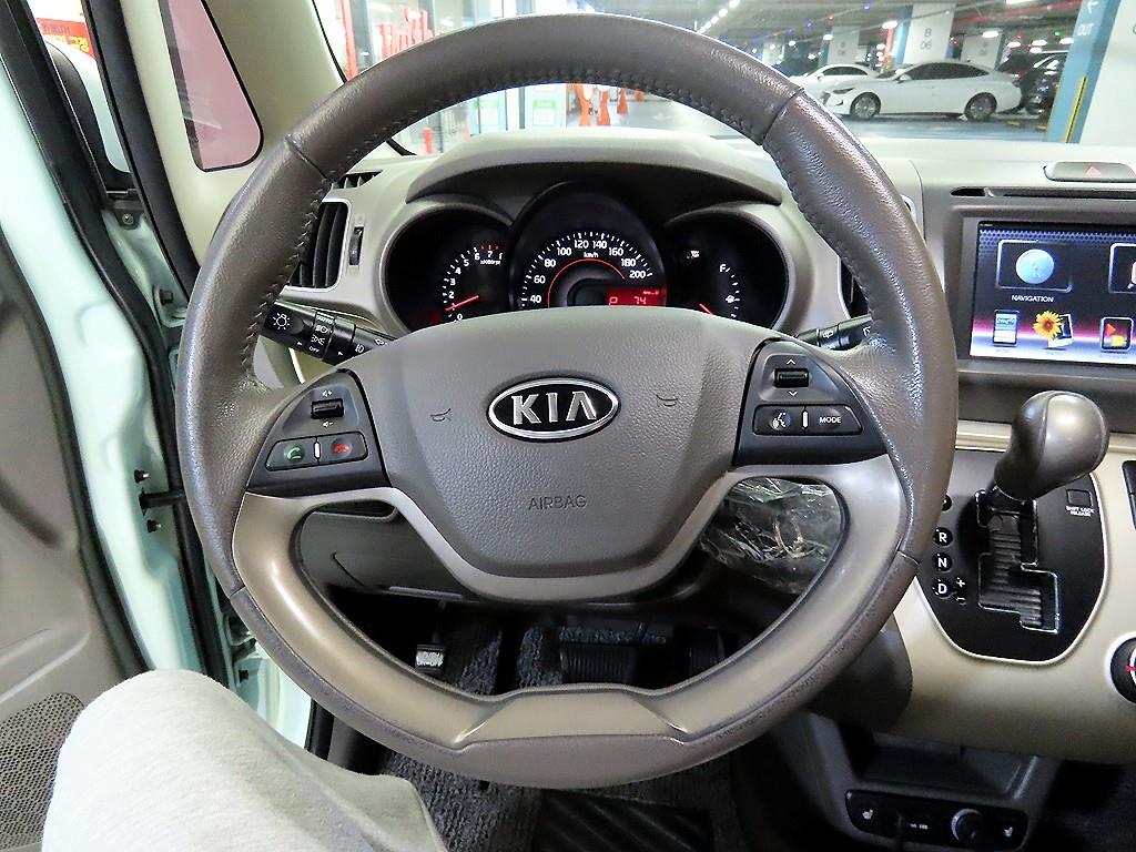 KIA Ray - Vista 8
