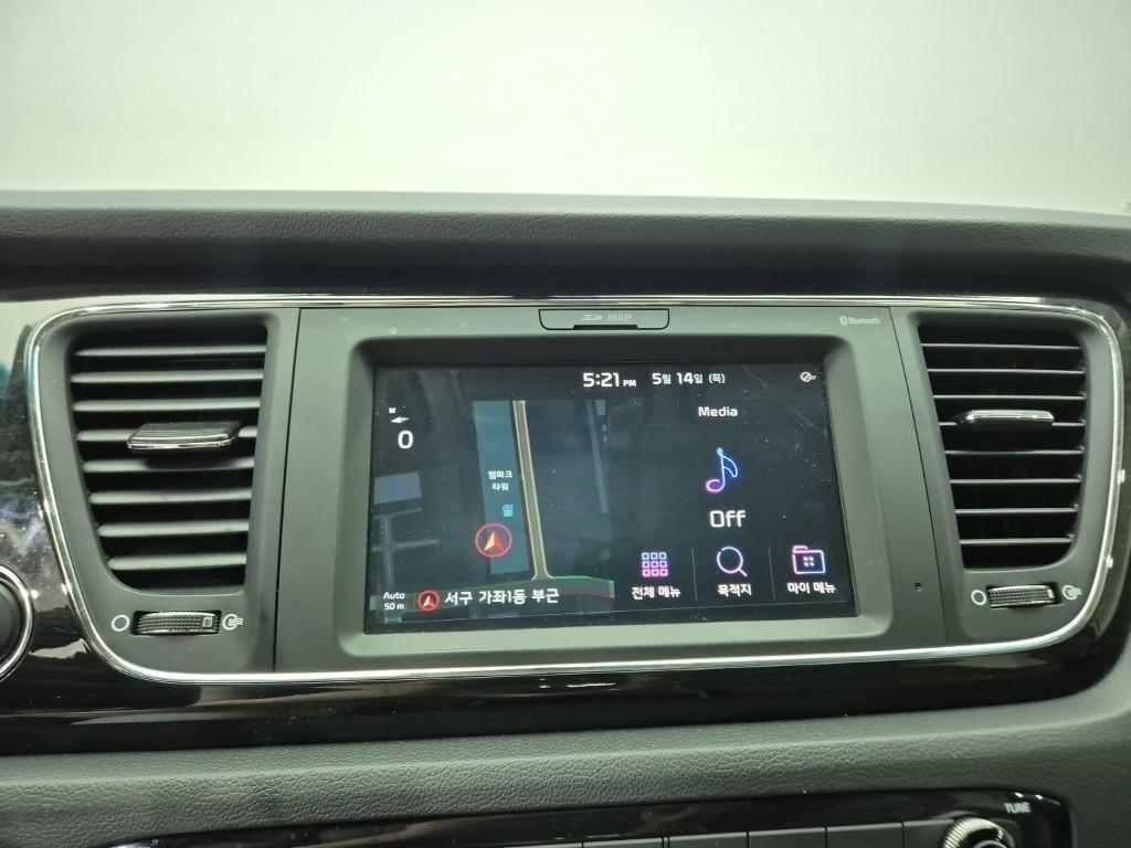 KIA Carnival 2019 Blanco - Importación desde Corea - HF Imports Iquique - Foto 15