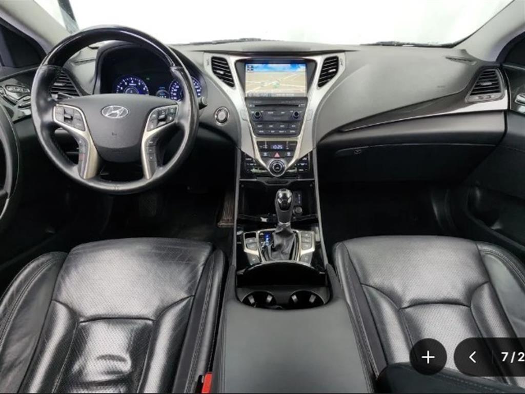 HYUNDAI Grandeur - Vista 7