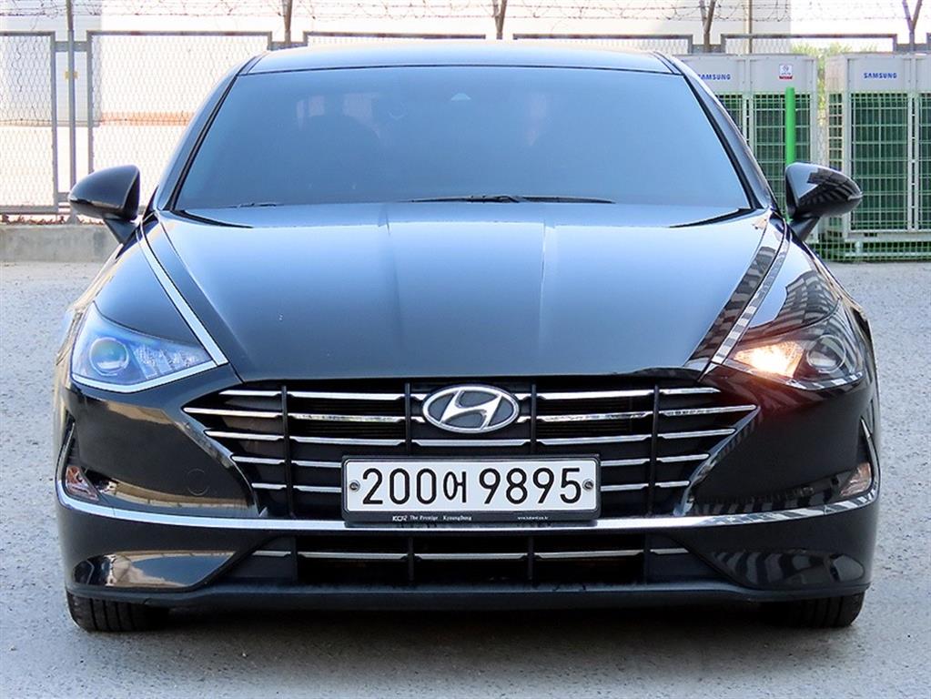 HYUNDAI Sonata 2020 Negro - Importación desde Corea - HF Imports Iquique - Foto 1