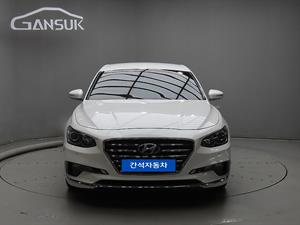 HYUNDAI Grandeur - Vista 2