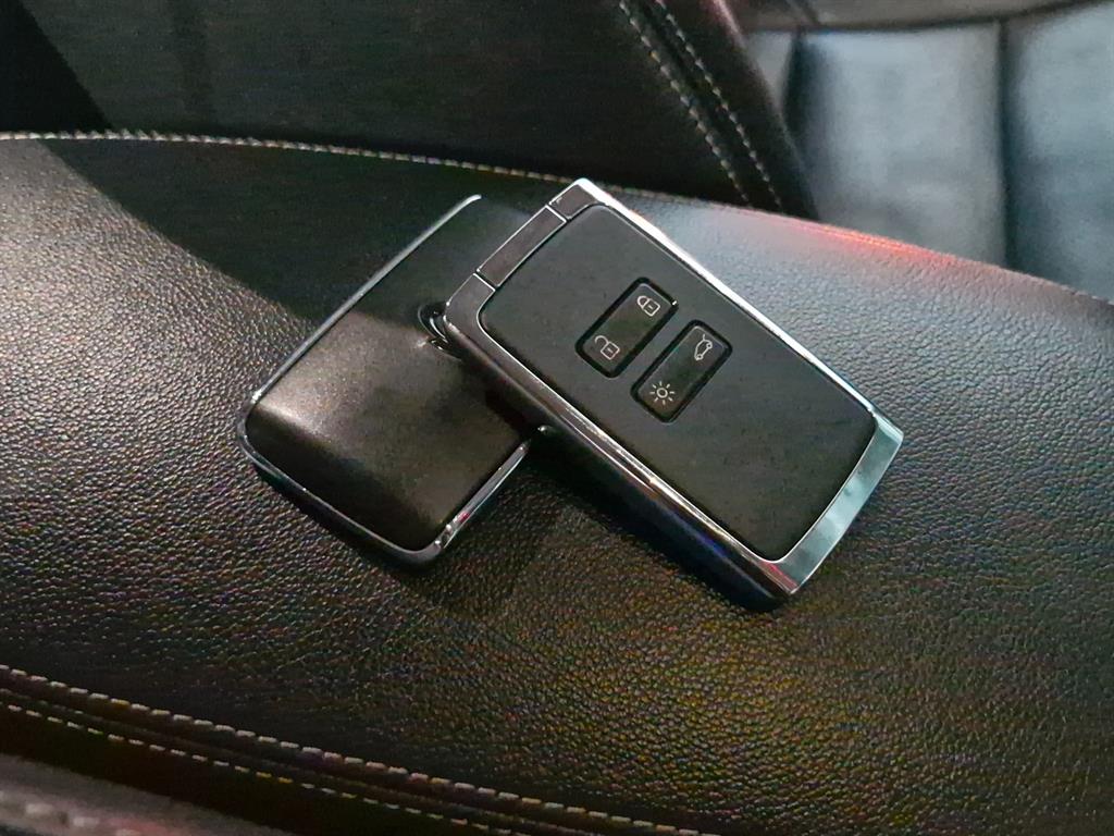 SAMSUNG QM6 2018 Blanco - Importación desde Corea - HF Imports Iquique - Foto 14