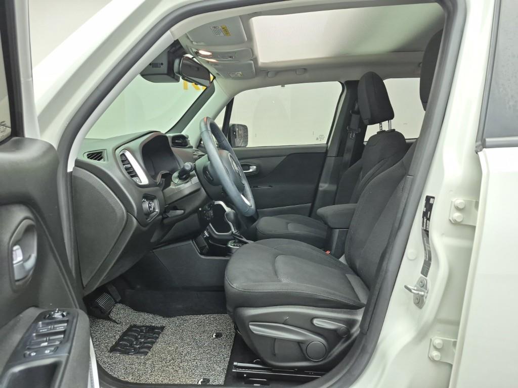 Jeep Renegade - Vista 11