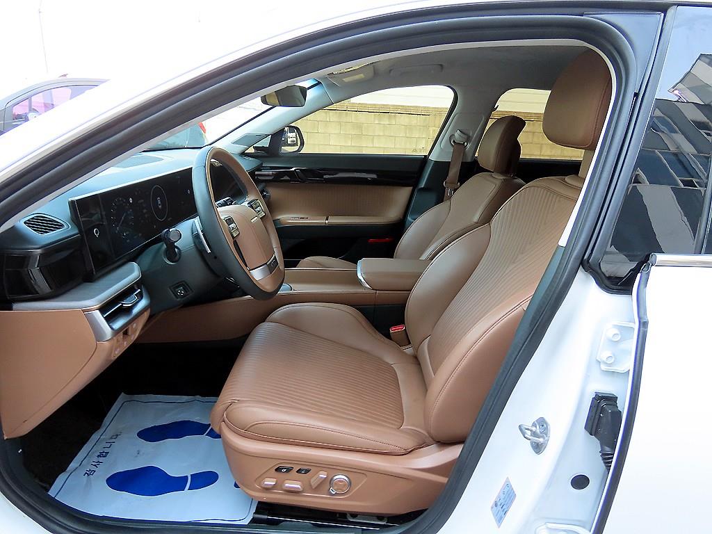 HYUNDAI Grandeur - Vista 5