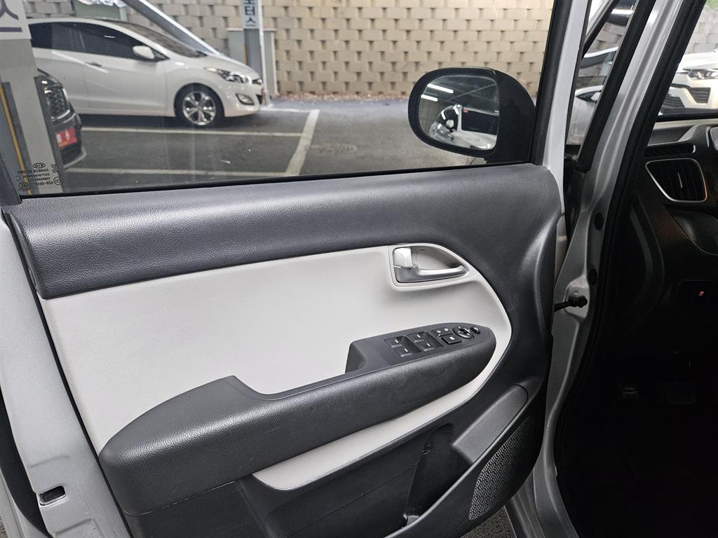 KIA Ray 2019 Plateado - Importación desde Corea - HF Imports Iquique - Foto 16