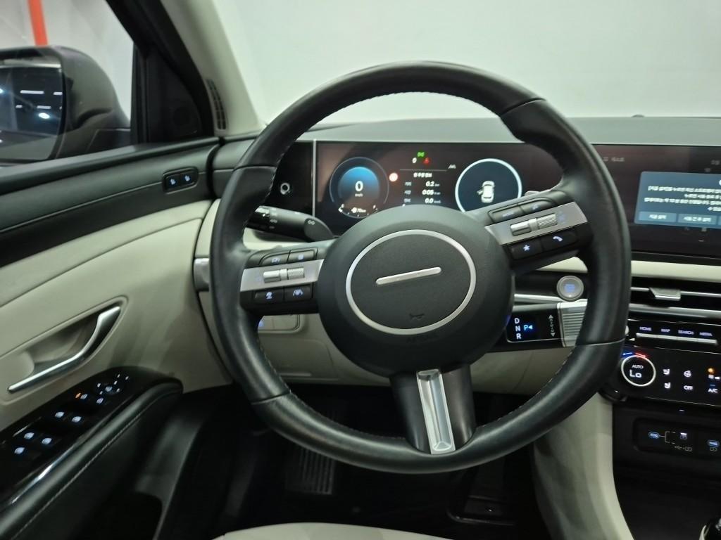 HYUNDAI Tucson - Vista 9
