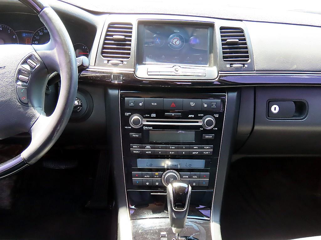 KIA Opirus - Vista 10