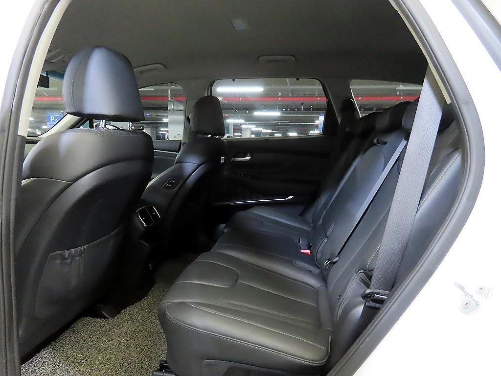 HYUNDAI Santa Fe - Vista 7