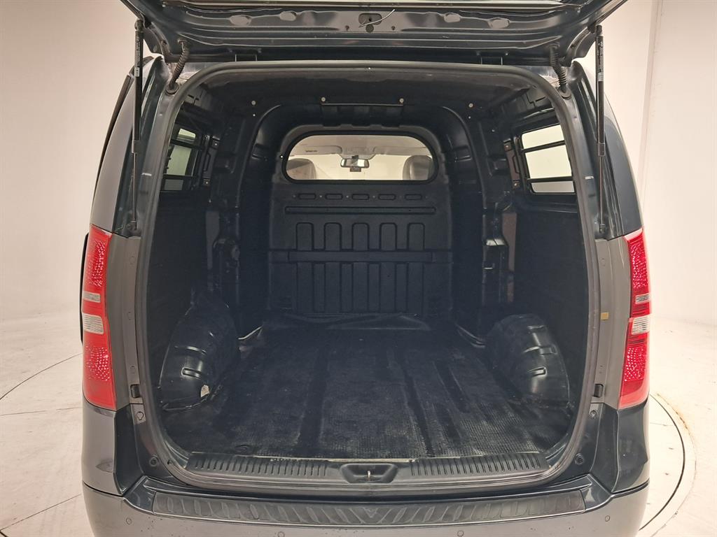 HYUNDAI Starex 2017 Azul - Importación desde Corea - HF Imports Iquique - Foto 17