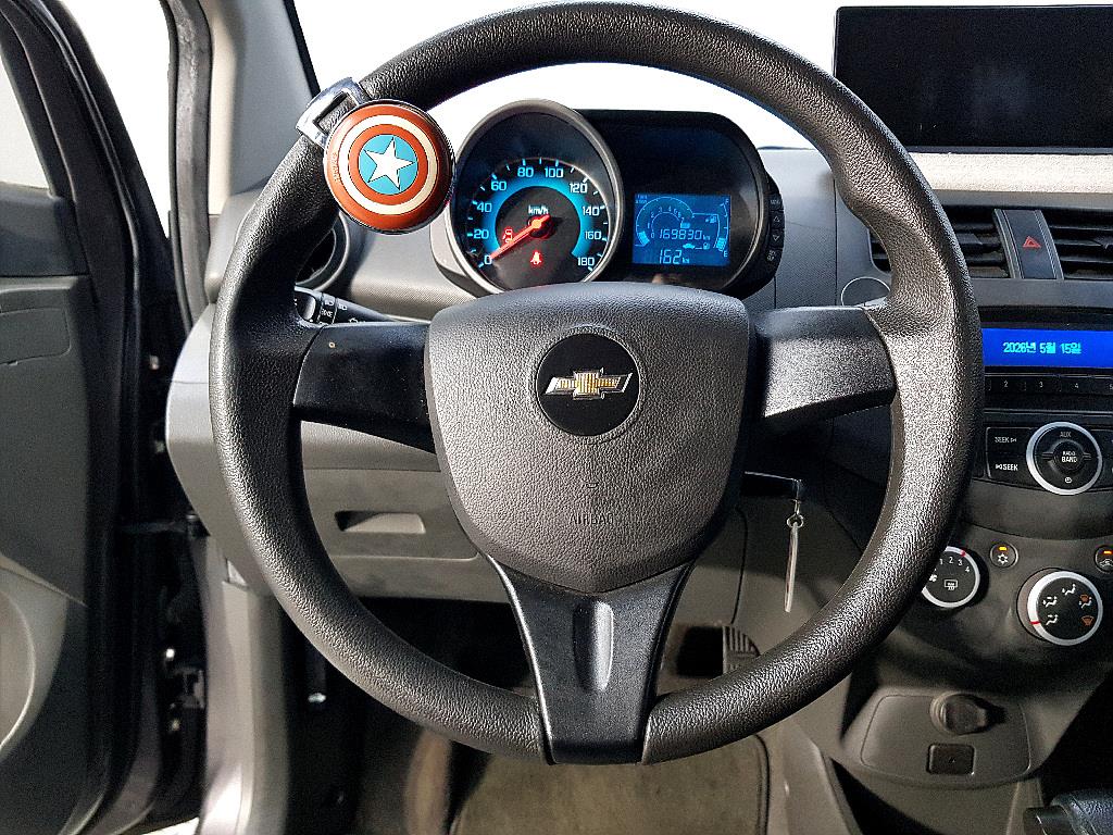 Chevrolet Spark - Vista 11