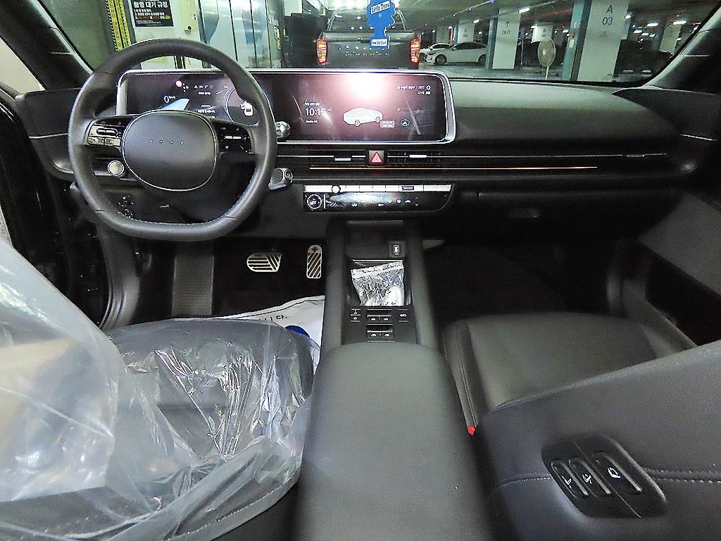 HYUNDAI Ioniq 6 - Vista 10