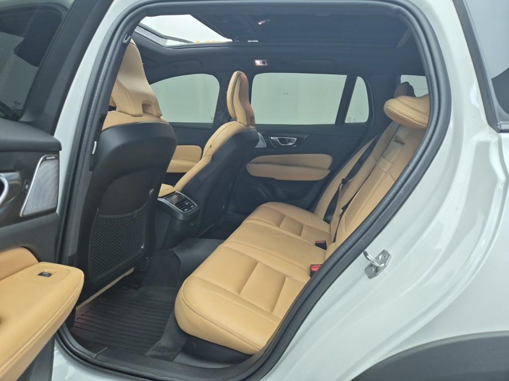 Volvo V60 - Vista 12