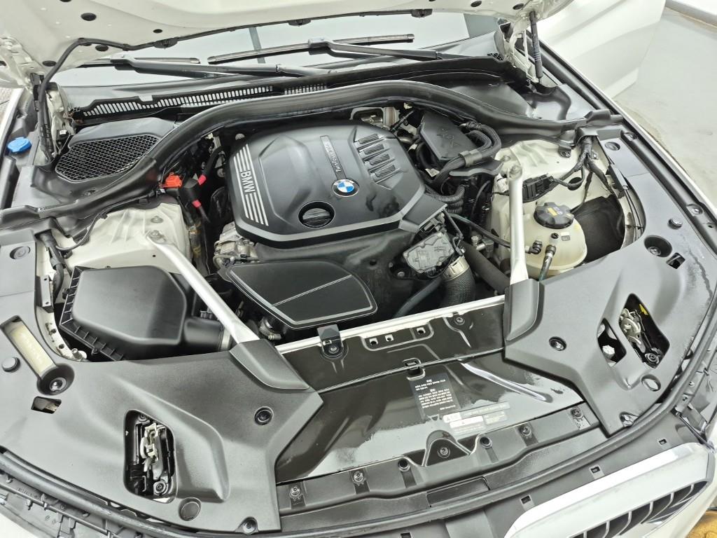 BMW 5 Series - Vista 6