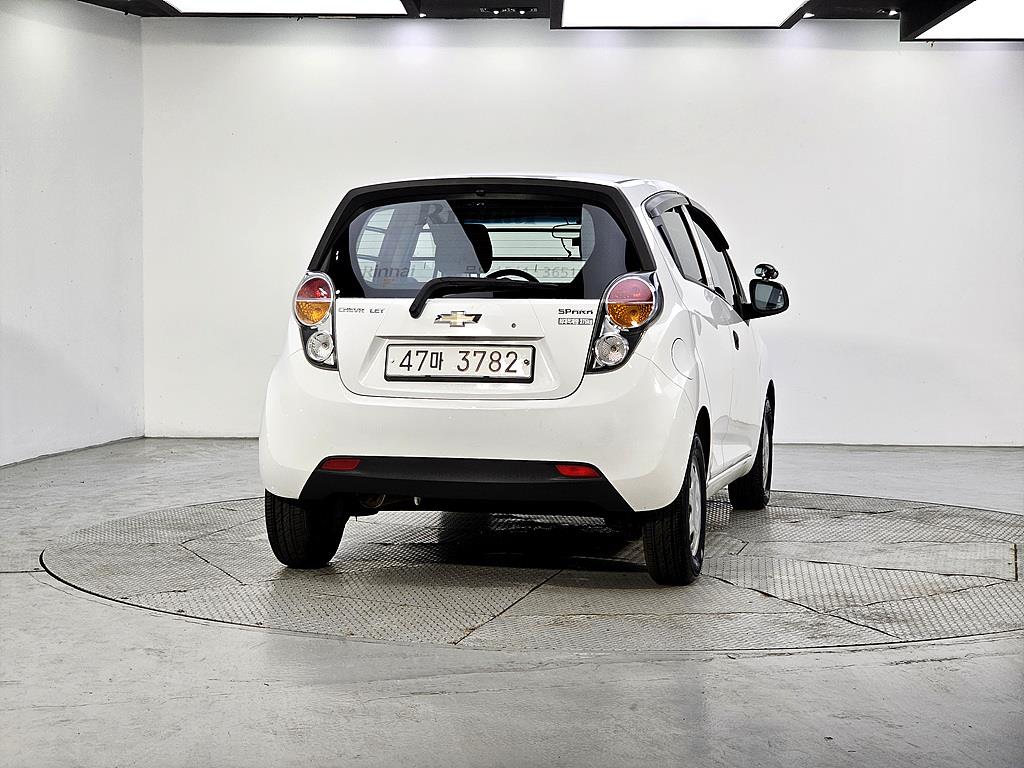 Chevrolet Spark - Vista 3