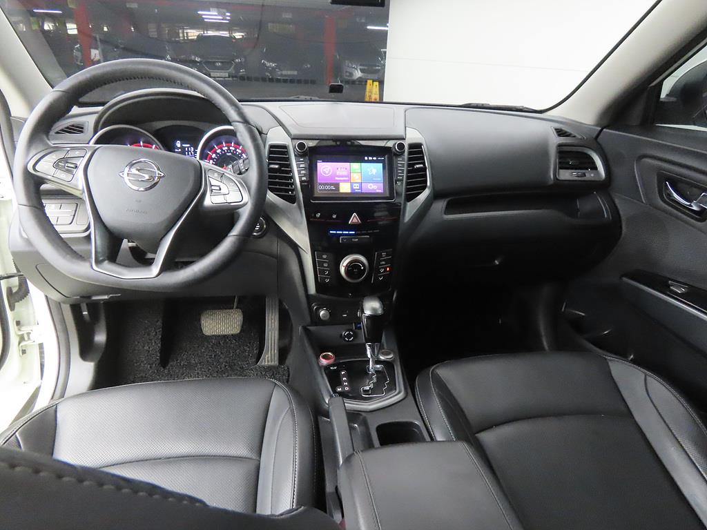 Ssangyong Tivoli - Vista 7
