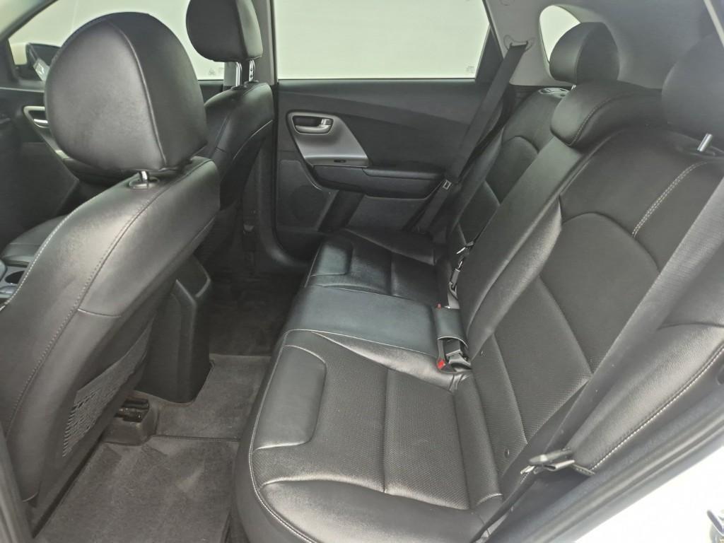 KIA Niro - Vista 12