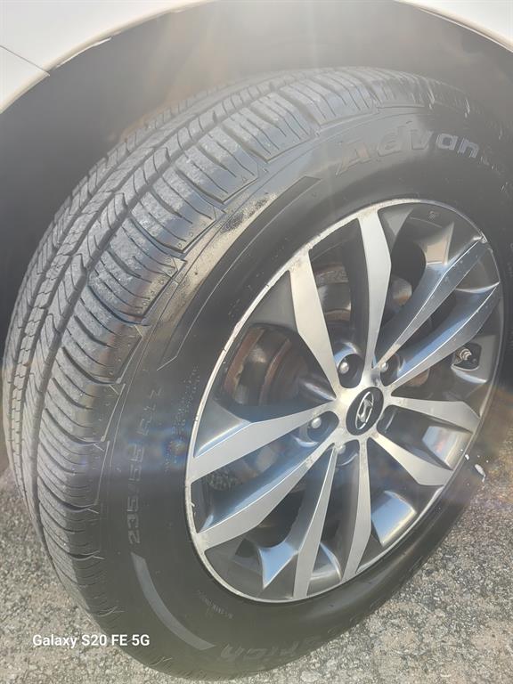 HYUNDAI Grandeur - Vista 12