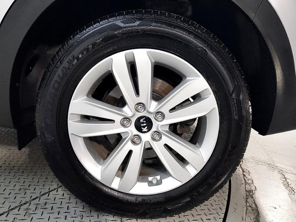 KIA Sportage 2016 Plateado - Importación desde Corea - HF Imports Iquique - Foto 20
