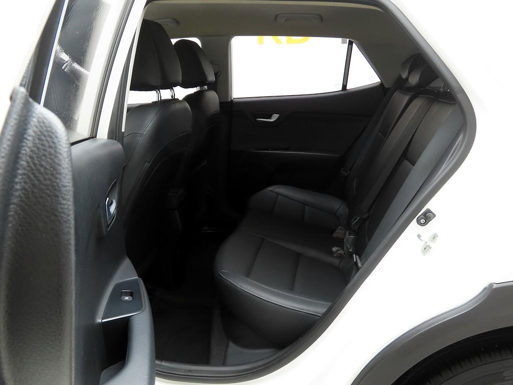 KIA Stonic 2018 - Importación desde Corea - HF Imports Iquique - Foto 14