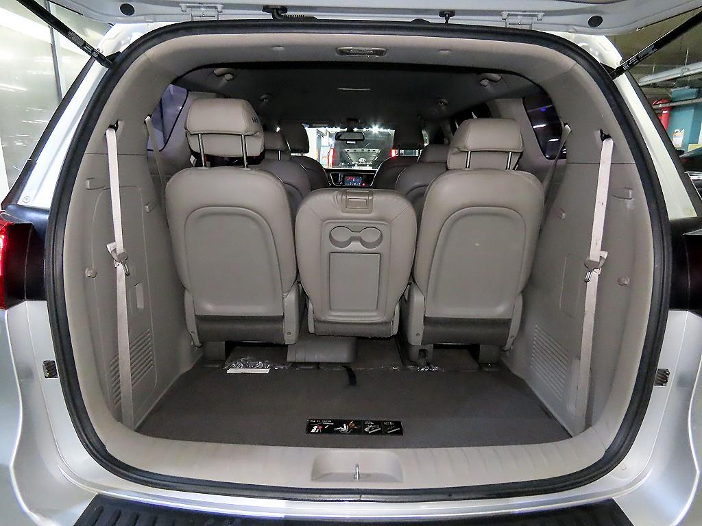 KIA Carnival 2015 Plateado - Importación desde Corea - HF Imports Iquique - Foto 17