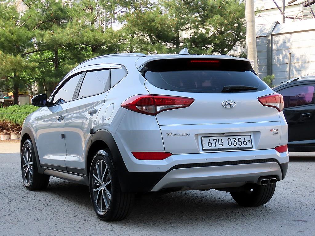 HYUNDAI Tucson - Vista 3