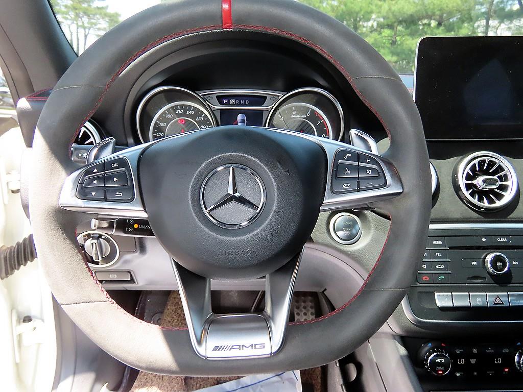 Mercedes Benz CLA Class - Vista 8