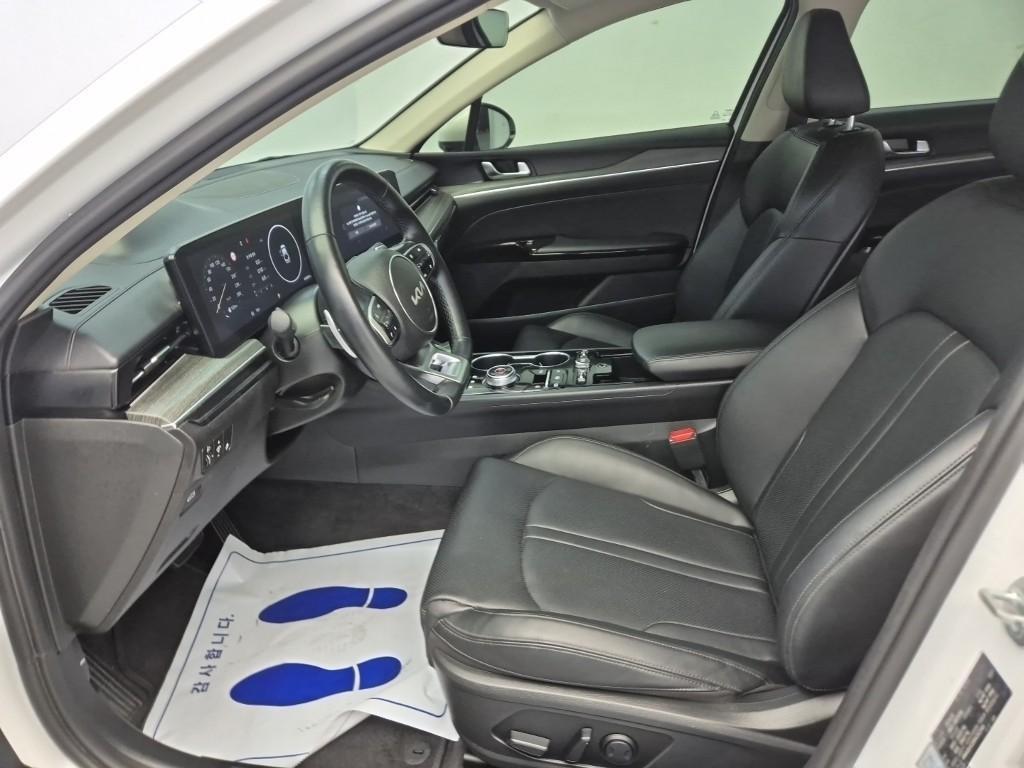 KIA K5 - Vista 11