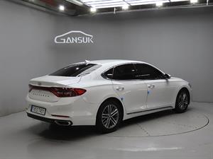 HYUNDAI Grandeur - Vista 8