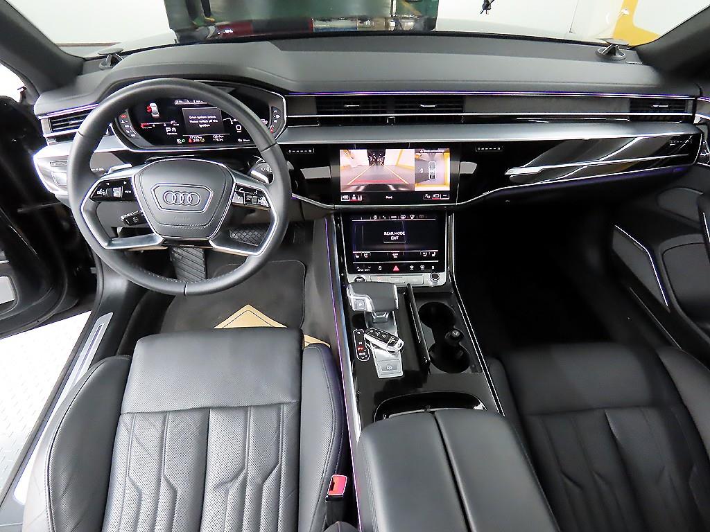 Audi A8 - Vista 7