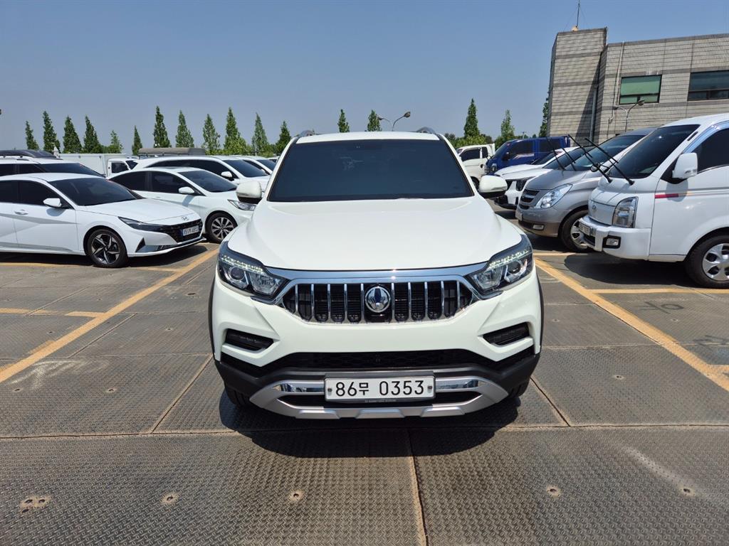 Ssangyong Rexton - Vista 2