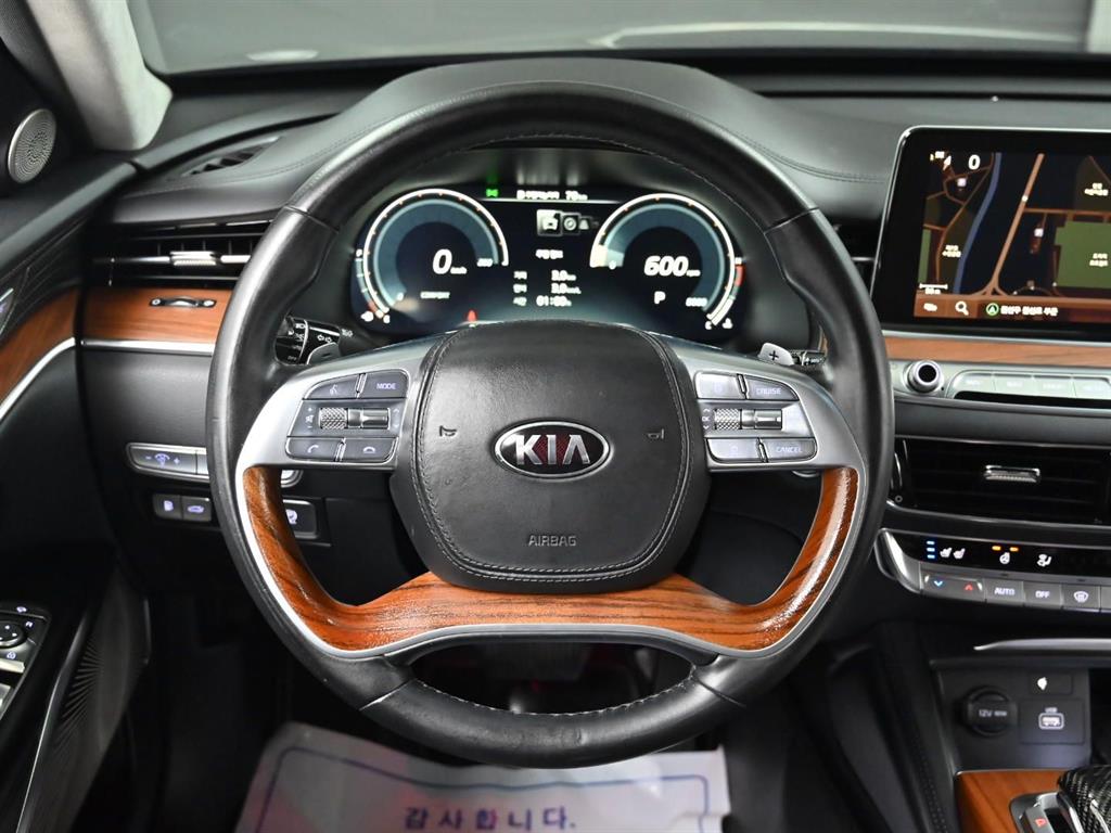 KIA K9 - Vista 6