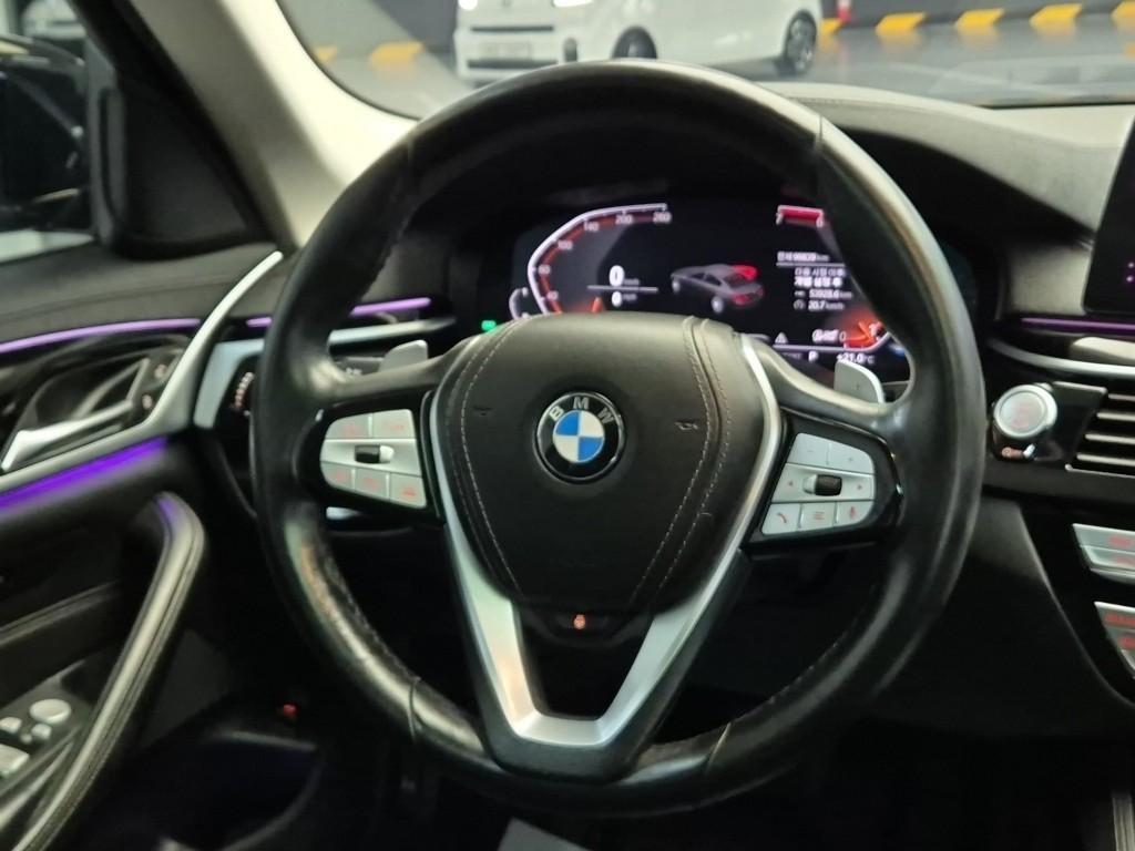 BMW 5 Series - Vista 12