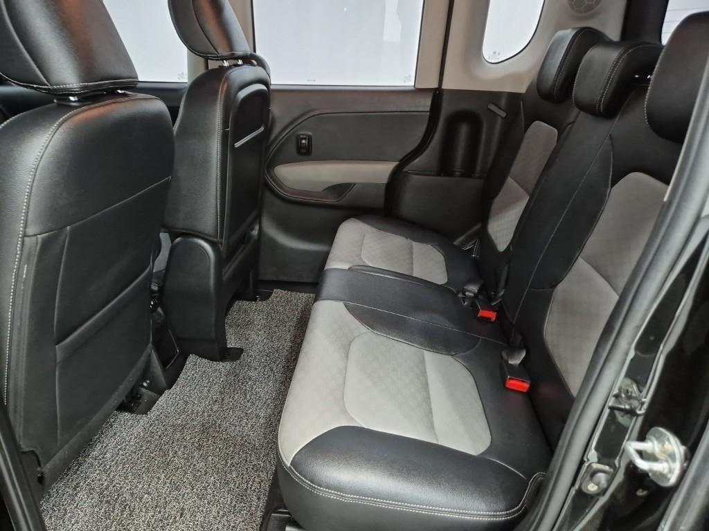 KIA Ray - Vista 12