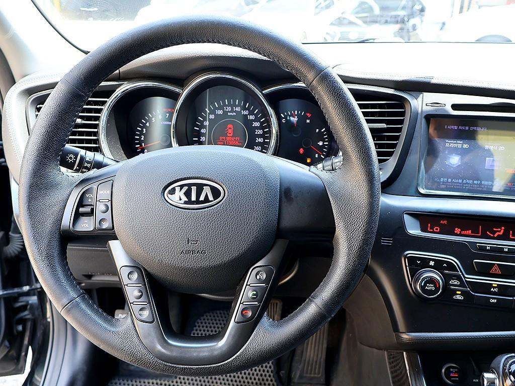 KIA K5 2011 Negro - Importación desde Corea - HF Imports Iquique - Foto 8