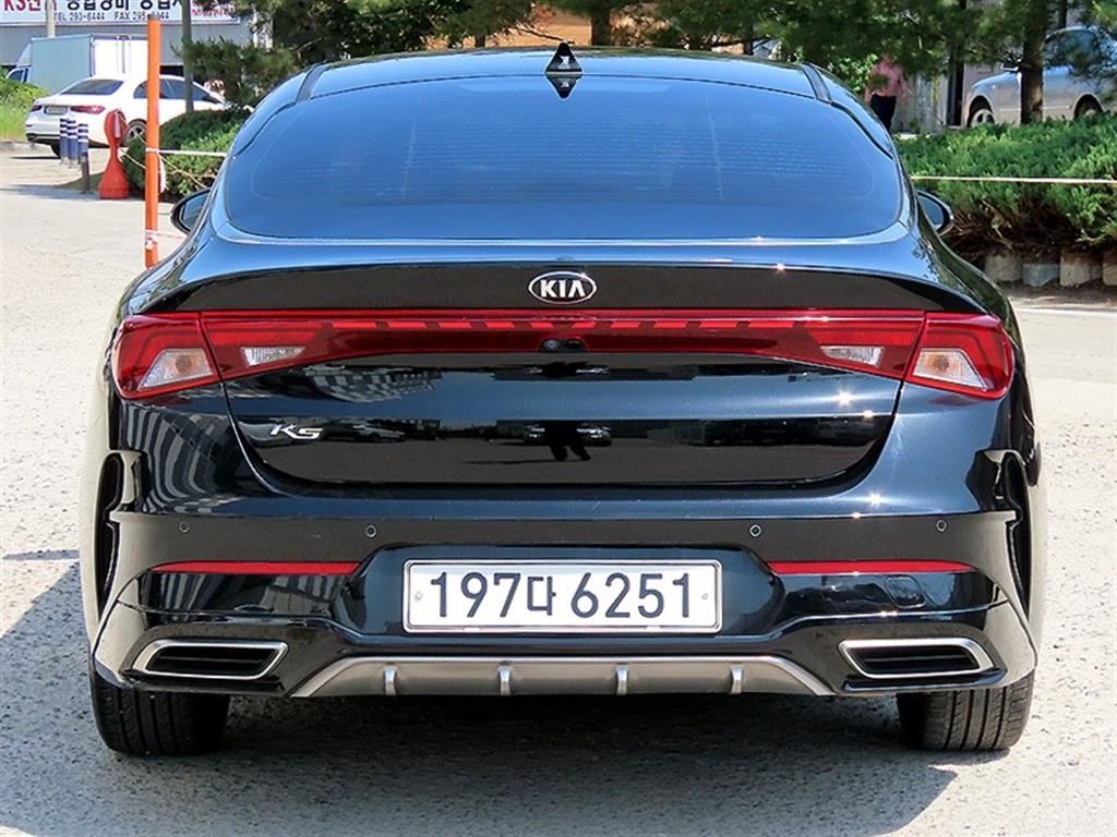 KIA K5 - Vista 4